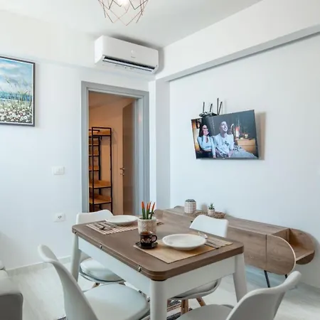Aleksandra Apartments Sarande Exterior photo